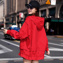 This years popular 2023 spring and autumn new Korean version of tooling windbreaker womens short large size loose short coat with a sense of luxury