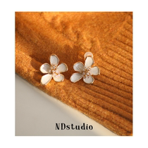 ND A flash in the pan without earthen holes into the gentle supmortal retro small crowdsourced solid drop glaze mosquito-repellent coil-ear clip new