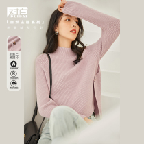 Pair of white downswing asymmetrical open fork half high collar sweater woman 2021 Winter new comfort warm even shoulder sleeve blouse
