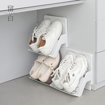Can be superimposed vertical shoe rack Japanese simple multi-layer shoe storage rack dormitory household space-saving plastic shoe holder