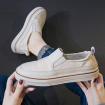 Hong Kong leather small white shoes women 2021 Winter Korean shoes children thick soles inside the new wild casual board shoes