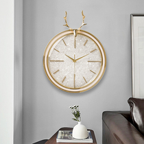 Nordic simple Deer clock wall clock Living room modern light luxury household clock Personality fashion creative decorative hanging watch
