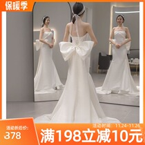 Satin chest light wedding dress 2021 White simple small tailing tail out yarn temperament fishtail slim slim dress