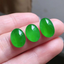 Myanmar Emerald A Cargo High Ice Seed Green Egg Noodles Small Gourd Ring Withdrawal Face Ear Nail Bare Stone 18K Gold Inlay Custom