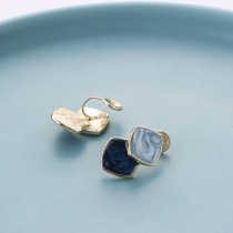 Advanced Sensation Blue Ear Clip Mosquito Incense Pan Style Temperament Brief Earrings Without Pain Silicone Gel Daily Retro No Earrings Woman