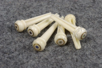 Qi material musical instrument folk guitar beef bone inlaid shell gold ring fixed string cone