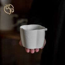Drinking white porcelain road Cup handmade carved ceramic tea sea uniform Cup home single kung fu tea set tea division tea ceremony