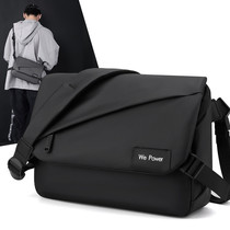 2022 New Mens Brief Skew Satchel Fashion Single Shoulder Mens Bag Large Capacity Splash Water Mailman Business Briefcase