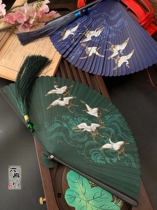 Chinese style bamboo fan hollow Japanese style antique hollow crane male and female small portable photography cheongsam folding fan