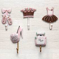 Nordic INS creative wall key hook wall hanging decoration girls heart hanging clothes hanger hanger hook art wall decoration