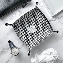 Nordic desktop sundries storage box black and white bird grid folding storage plate leather porch creative key storage basket