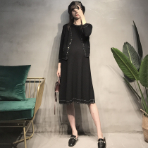 Pregnant women autumn suit fashion small fragrant style knitted vest dress autumn foreign style two-piece early autumn tide mother