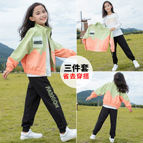 Girl Spring Clothing Suit 2022 New Spring Autumn Net Red Ocean Gas CUHK Childrens Trendy Girls Sports Three Sets
