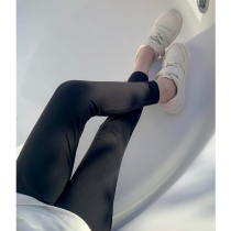 (Petty pussy) Scout womens summer clothes shark pants.