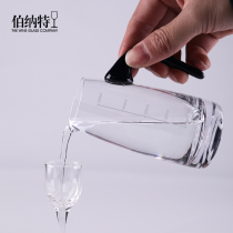 Household crystal glass white wine dispenser red wine decanter with scale black handle wine measuring machine Road Cup