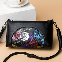 Middle-aged and elderly small bag female 2021 new mother bag shoulder shoulder bag old man bag mother-in-law Hand bag
