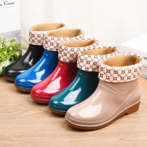 Rain Shoes Woman WINTER PLUS SUEDE THICKENED WATERPROOF WARM RAIN BOOTS ANTI-SLIP LADY WATER SHOES GLUE SHOES NEW WATER BOOT COVER SHOES