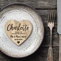 ins style custom wedding brand seat card name handwritten Ma bride bridesmaid gift English dinner plate card wooden
