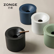 Nordic INS creative home living room personality trend ashtray anti-fly ash with lid ceramic car fashion ashtray