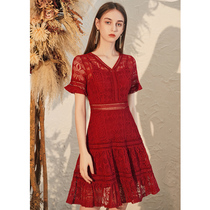 Engagement little man dress skirt dress Burgundy wedding can usually be worn back to the door casual dress female bride toast dress