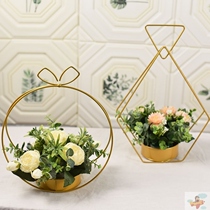 Metal flower basket gold-plated flower arrangement flower stand flower basket iron hand-held flower material gift box cake flower frame geometric simplicity