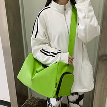 Swimming Bag Sports Fitness Bag Waterproof Large Capacity Casual Oxford Cloth Single Shoulder Inclined Satchel Luggage Bag Travel Bag Woman