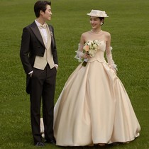 New photo studio brigade wedding photography exterior theme clothing Gaoding French retro couple photo tailing dress