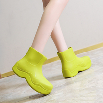 Rong Dai Jiayu rain boots womens summer 2021 wear new waterproof rubber shoes thick-soled water shoes fashion short-sleeved rain boots tide