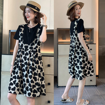Japanese fake two-piece set strap skirt womens 2021 summer commuter European goods cover belly thin age-reducing stitching dress