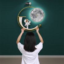 Modern minimalist clock wall clock living room home fashion hanging watch light luxury creative personality astronaut mute clock lamp