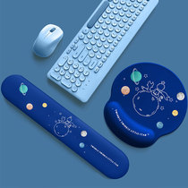 Original Fox Planet Mouse Pad Wristwatch Silicone Gel Upholstered 3D Solid Minimis Women Ins Wind Power Race Trumpet Desk Face Cushion Creative Hand Care Cute Slide Rat Cushion Keyboard Handto guys thickened