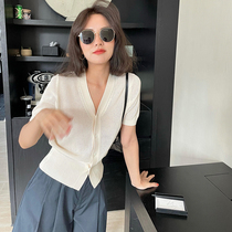 White hollow short-sleeved sweater womens summer thin air conditioning cardigan small jacket v-neck ice silk sleeve top