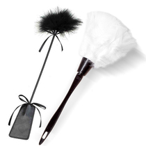 SM adult sex toys couple flirting black feather slap spanking tease provocative passion supplies alternative toys