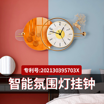 Net celebrity wall-mounted clock light luxury watch wall clock living room simple modern European style fashion wall-mounted silent home