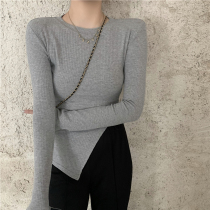 Summer 2021 Korean slim slim slim side opening fork irregular thin pullover long sleeve bottomed knitted top women