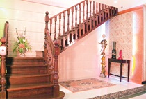 Vetley Stairway Villa Stairs High-end Stairs Solid Wood Stairs Customized Duplex Stairway Loft Stairs