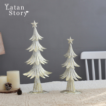 Christmas decorations interior storefront atmosphere opening scene layout wrought iron Nordic mini Christmas tree desktop ornaments