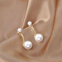 Cross pearl earrings simple temperament Korean earrings 2020 New Tide commuting fashion wild women ear jewelry