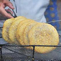 Guizhou red bean glutinous rice cake handmade Baba Guizhou Hunan specialty snack bean sand nest Hubei fried cake