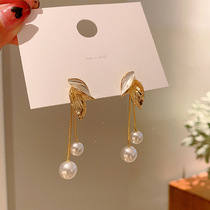 925 silver needle Korean fashion simple pearl leaf earrings long earrings Net red temperament design feel ear ornaments female