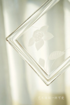 Visiting the market | Any two) tableware coffee cup teacup writer