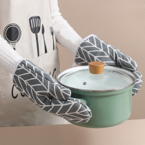 Oven thermal insulation anti-burn gloves Home microwave Barbecue Baking Special Thickened Gloves Kitchen tools