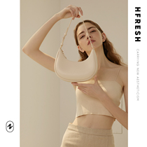 HFresh underarm bag leather portable niche white baguette bag women bag 2021 New Tide shoulder half moon bag