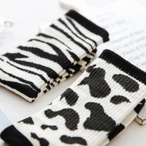 2 pairs of Korean ins medium and high school style stockings zebra stripes cows harbor wind skateboarding sports men and women tide socks