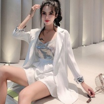 Two-piece set three-piece set net red Korean version thin small suit shorts suit women sequin vest suspender summer new