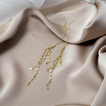 925 Silver Needle Loving Flow Suear Line South Korea Fashion 100 Hitch Lukewarm Wind Earrings Long Thin Temperament Ear Accessories