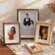 Nordic Solid Wood Texture Photo Frame 8 Inch Wall-mounted Wall Pendulum Bench Painting Frame a4 Photo Wall Decoration Painting Hollow Wedding Dresses Frame