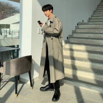 Korean version of the trend spring and autumn Ruffian handsome windbreaker men 2021 long knee coat thin slim handsome Joker coat