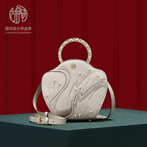 (Treasure new products) Package Women 2022 New Chinese Bull Leather Embroidered Flowers Single Shoulder Sloped Satchel Carrying and Qipai Qipao