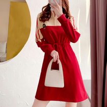 French vintage red dress 2021 spring and autumn clothes Hepburn high end square collar waist slim temperament long dress